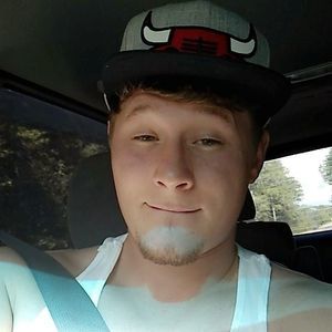 Meet your Posher, Corey